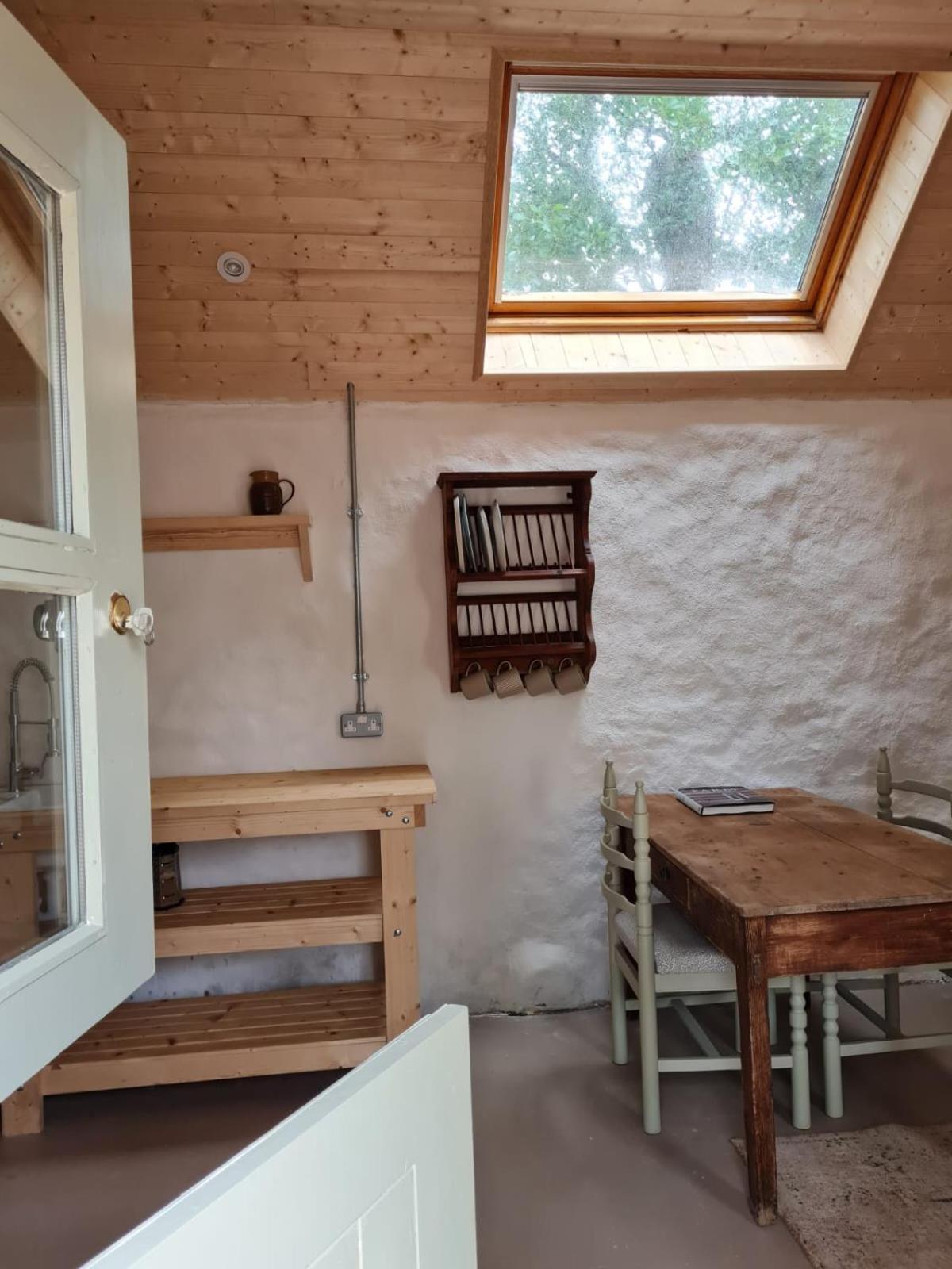 Cosy Couples Retreat At The Coop With Hot Tub Villa Kilkeel Exterior foto